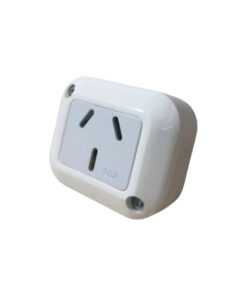 1 TOMA EXTERIOR 20 AMP SPOT